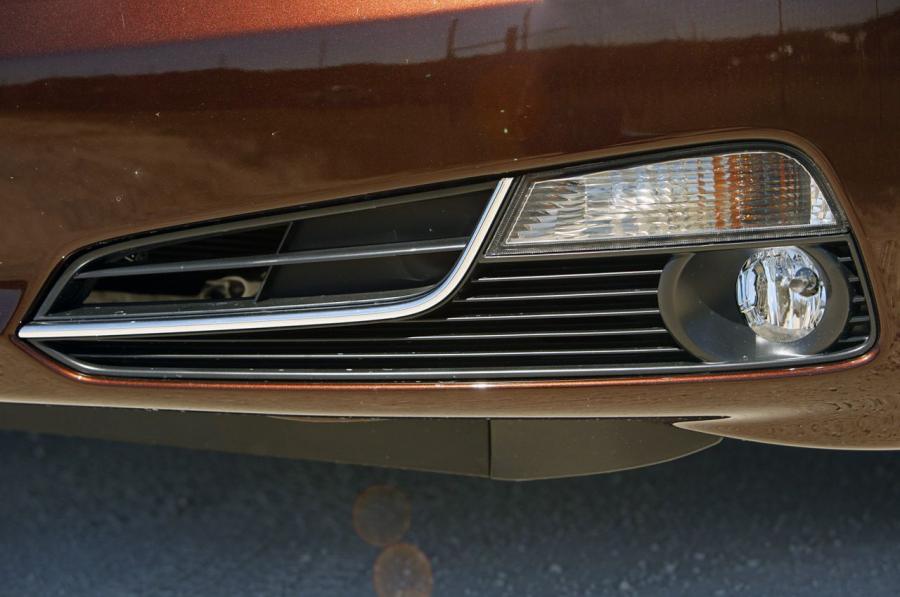 Детали экстерьера Acura TL SH-AWD 2011 года  (фото 24 из 101)